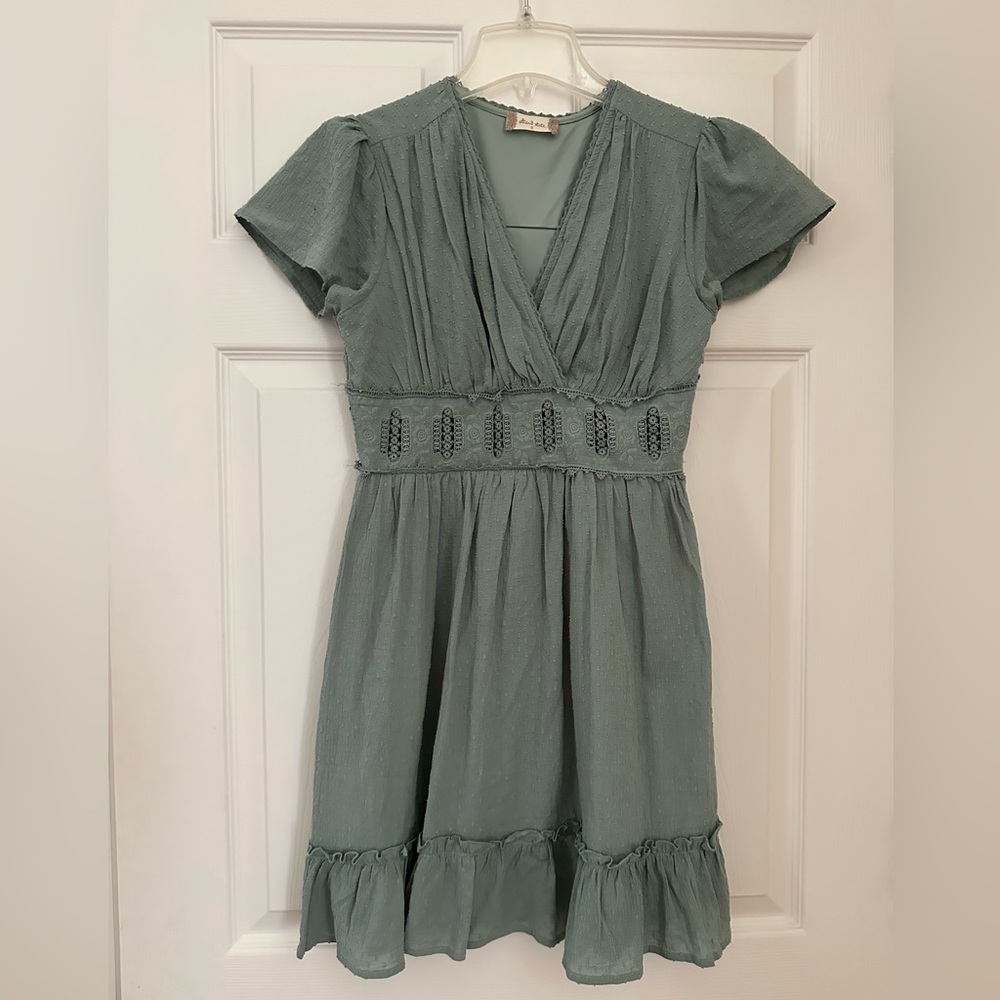 Altar’d State Cutesy Lace Dress - Picture 1 of 12